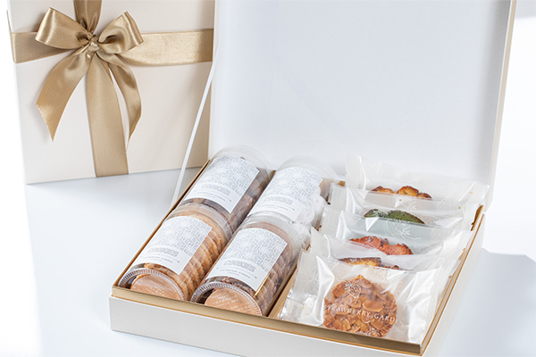 クッキー4種+焼菓子5種